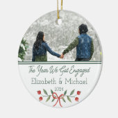 Personalisiertes Verlobtes Erstes Weihnachtsfest F Keramik Ornament (Links)