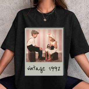 personalisiertes Vintage-Foto und Jahr nach Wunsch T-Shirt