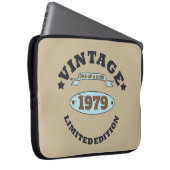 Personalisiertes Vintages 45. Geburtstagsgeschenk Laptopschutzhülle (Vorne Rechts)
