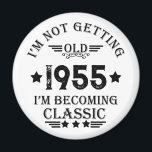 Personalisiertes Vintages Geburtstagsgeschenk Magnet<br><div class="desc">Mit diesem Vintagen klassischen Geburtstagsgrafik-Design mit phantastischen Typografie-Schriftart-Schriftzeichen können Sie Ihrer Garderobe-Kollektion etwas Originalität hinzufügen. Es ist eine tolle Geschenkidee für Männer, Frauen, Ehemänner, Ehefrau-Freundin und einen Freund, der dieses einzigartige Kunstwerk Liebe geben wird. Das phantastischste und lustigste Urlaubsgeschenk für Ihr Party zum Geburtstag. Sie werden in dieser einzigartigen Vintagen...</div>