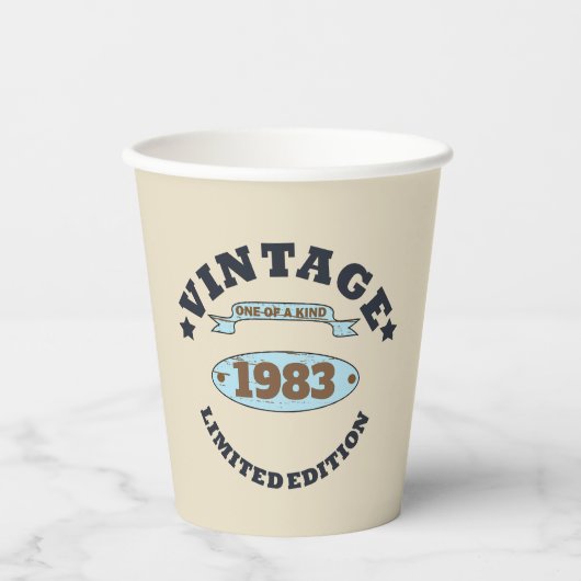 Personalisiertes Vintages Geburtstagsgeschenk Pappbecher (Vorderseite)