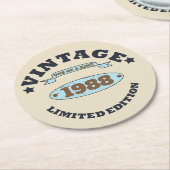 Personalisiertes Vintages Geburtstagsgeschenk Runder Pappuntersetzer (Angewinkelt)