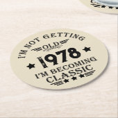 Personalisiertes Vintages Geburtstagsgeschenk schw Runder Pappuntersetzer (Angewinkelt)