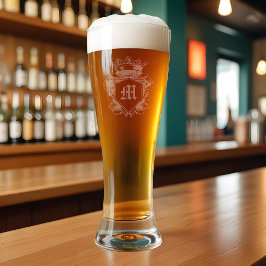 Personalisiertes Vintages Heraldisches Wappen mit  Pilsner Glas