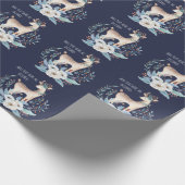 Personalisiertes Wasserfarbirsch und Blume Winter  Geschenkpapier (Ecke)