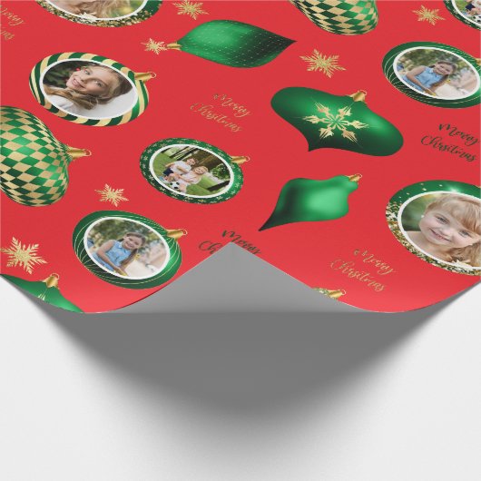 Personalisiertes Weihnachts-Grün-Foto Geschenkpapier (Ecke)