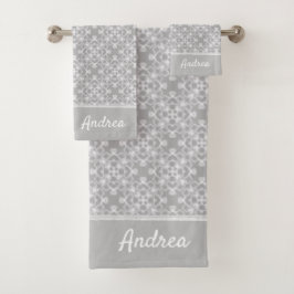 Personalisiertes weiß-graues Muster Badhandtuch Set