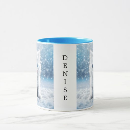 Personalisiertes weißes Kitten im Schnee Tasse (Zentrum)