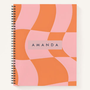 Personalisiertes welliges Retro-Orange und Rosa Ka Notizblock
