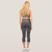 Personalisiertes White Gray Fun Comic Style Cat Th Capri Leggings (Rückseite)