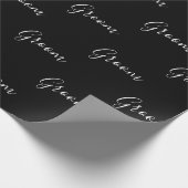 Personalisiertes White Script Eleganname Groom Geschenkpapier (Ecke)