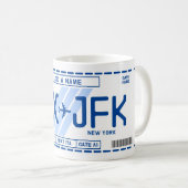 Personalizable Boarding Pass Mug for Travel Fans Kaffeetasse (VorderseiteRechts)