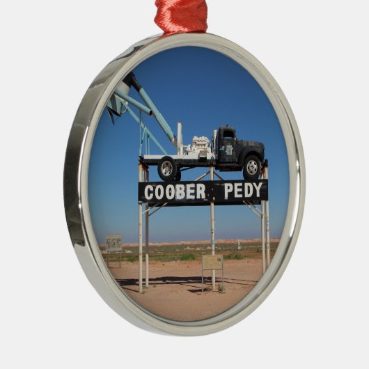 Personalizable Coober Pedy Outback Souvenir Ornament Aus Metall (Rechts)