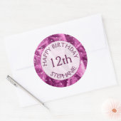 Personalize: "Happy Birthday" Orchid texturiert Runder Aufkleber (Umschlag)
