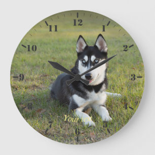 Personalize Happy playful Siberian Husky puppy Große Wanduhr