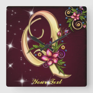 Personalize Monogram Q Wall Clock Quadratische Wanduhr