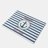 Personalize Nautical Blue Welcome Boat Name Stripe Fußmatte (Schrägansicht)