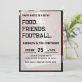 Personalize Sport Football Birthday Einladung (Stehend Vorderseite)