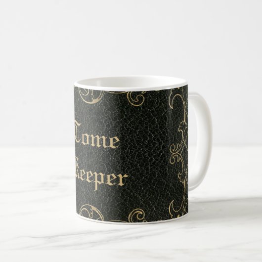 Personalized Arcane Fantasy Tome Keeper Book Lover Kaffeetasse (VorderseiteRechts)