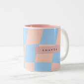 Personalized Baby Blue and Peach Wavy Checkered Zweifarbige Tasse (VorderseiteRechts)