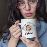 Personalized Best Ever Coworker | Photo Kaffeetasse<br><div class="desc">Modern mug for your coworker, with template text that reads 'BEST EVER COWORKER' personalized with their name and your favorite photo. Great gift for birthdays, secret santa this christmas holiday or as a stocking filler. All font styles, sizes and colors can be changed by clicking on the customize further link...</div>