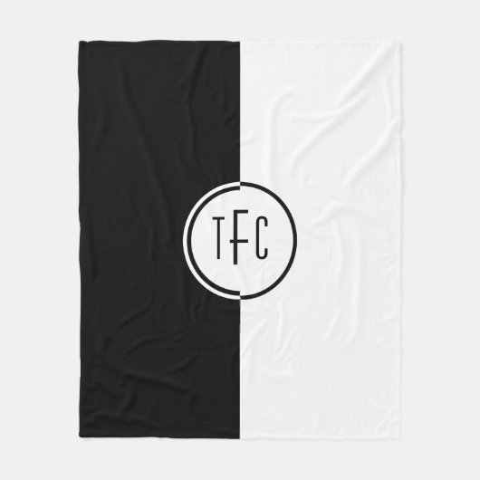 Personalized Black & White Geometric Design Fleece (Vorderseite)