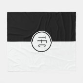 Personalized Black & White Geometric Design Fleece (Vorderseite (Horizontal))