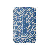 Personalized Blue Folk Floral Nordic Custom Badematte (Vorderseite Vertikal)