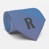 Personalized Blue Geometric Initial Krawatte (Gerollt)
