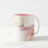 Personalized Blush Perfume Bottle Coquette Pattern Zweifarbige Tasse (VorderseiteRechts)