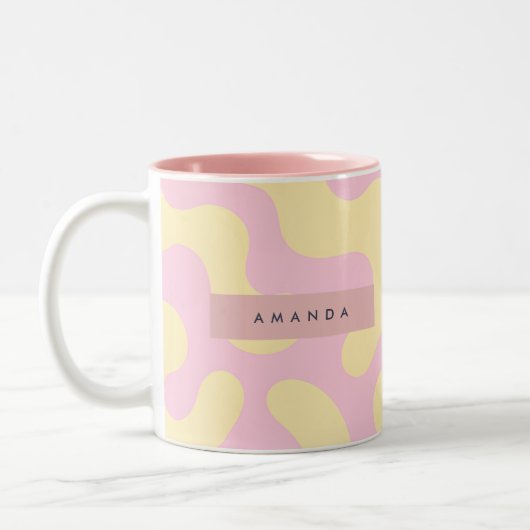 Personalized Blush Pink and Pastel Yellow Abstract Zweifarbige Tasse (Links)