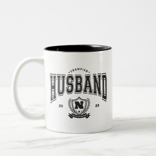 Personalized Champion Husband Funny Men's Gift Zweifarbige Tasse (Links)