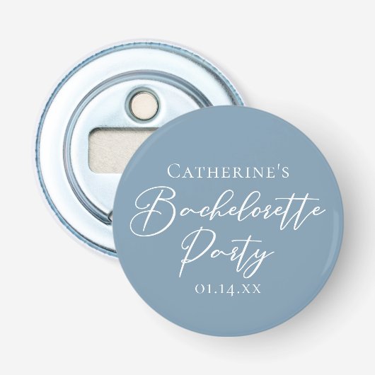Personalized Chic Dusty Blue Bachelorette Party Flaschenöffner (Vorderseite)