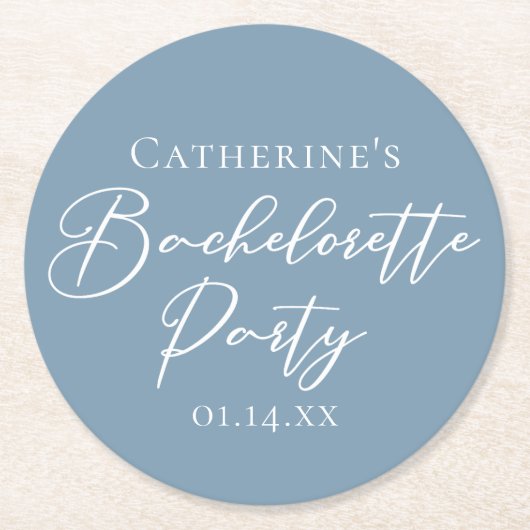 Personalized Chic Dusty Blue Bachelorette Party Runder Pappuntersetzer (Vorderseite)