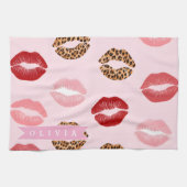 Personalized Chic Pink Leopart Print Lip Pattern Geschirrtuch (Horizontal)