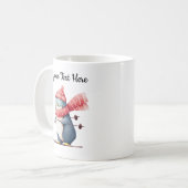 Personalized Christmas Mug With A Skiing Penguin Kaffeetasse (Vorderseite Links)