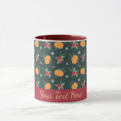 Personalized Christmas Mug with Oranges and Holly Tasse (Zentrum)