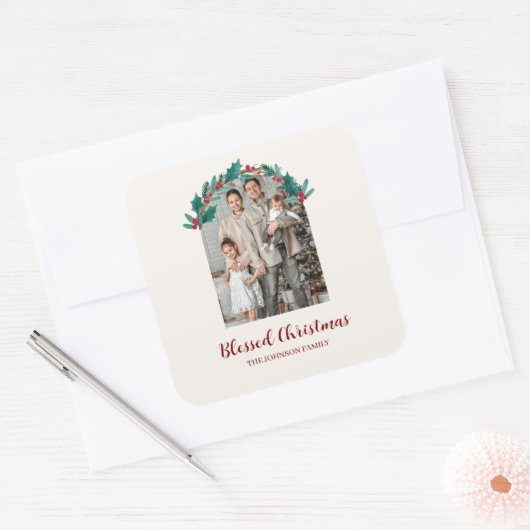 Personalized Christmas Wreath Photo & Name Sticker (Umschlag)