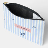 Personalized Classic Blue Pastel Striped Bow Zubehörtasche (Offen)