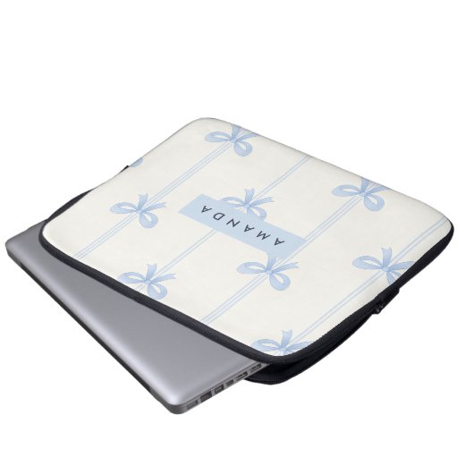 Personalized Coquette Pastel Soft Blue Ribbon Bow Laptopschutzhülle (Vorne Knopf)
