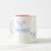 Personalized Coquette Pastel Soft Blue Ribbon Bow Zweifarbige Tasse (Vorderseite Links)