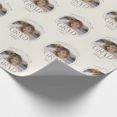 Personalized Cream Class of 2026 Photo Grad  Geschenkpapier (Ecke)
