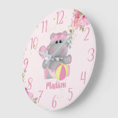 Personalized Cute Baby Hippo Floral Large Clock Große Wanduhr (Winkel)