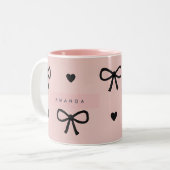 Personalized Cute Chic Pink Bow & Heart Pattern Zweifarbige Tasse (Vorderseite Links)