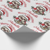 Personalized Cute Sloth Santa Hat Holiday Geschenkpapier (Ecke)