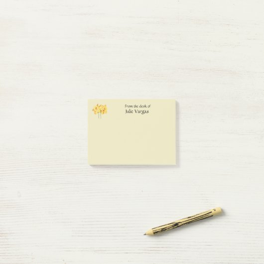 Personalized daffodil yellow Post it notes Post-it Klebezettel (Auf Schreibtisch)