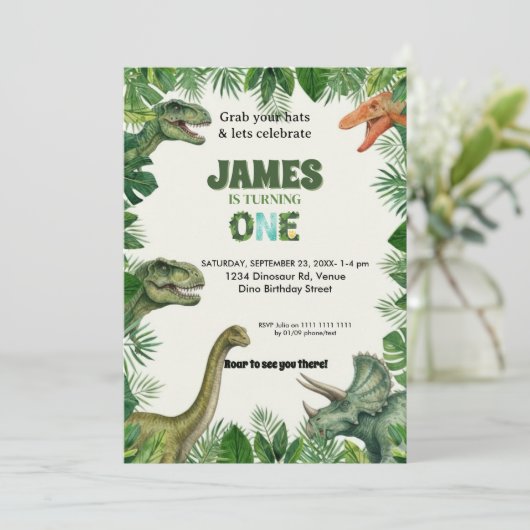 Personalized Dino 1st Birthday Invitation Suite Einladung (Stehend Vorderseite)