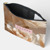 Personalized Elegant Blush Cream Roses Floral  Zubehörtasche (Offen)