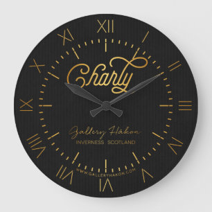 Personalized Elegant Script Charly Gold Black Große Wanduhr