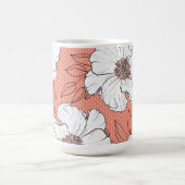 Personalized Elegant White Florals on Coral Kaffeetasse (Mittel)